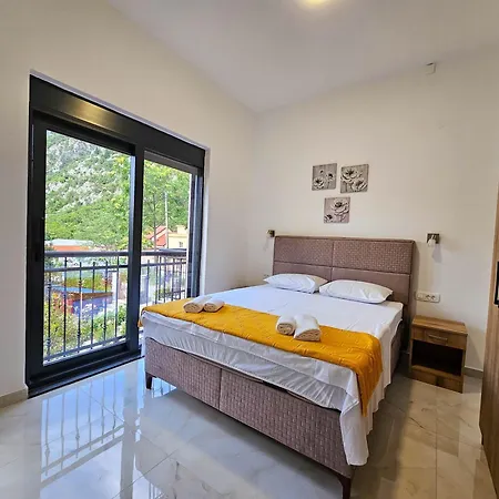 Harmony Garden Apartments Cattaro Esterno foto