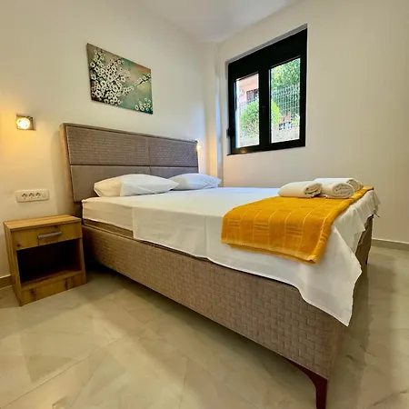 Harmony Garden Apartments Cattaro Esterno foto
