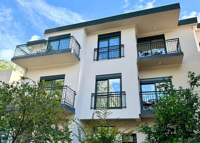 Harmony Garden Apartments