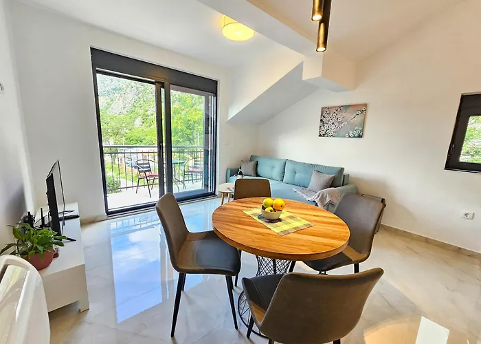 Harmony Garden Apartments