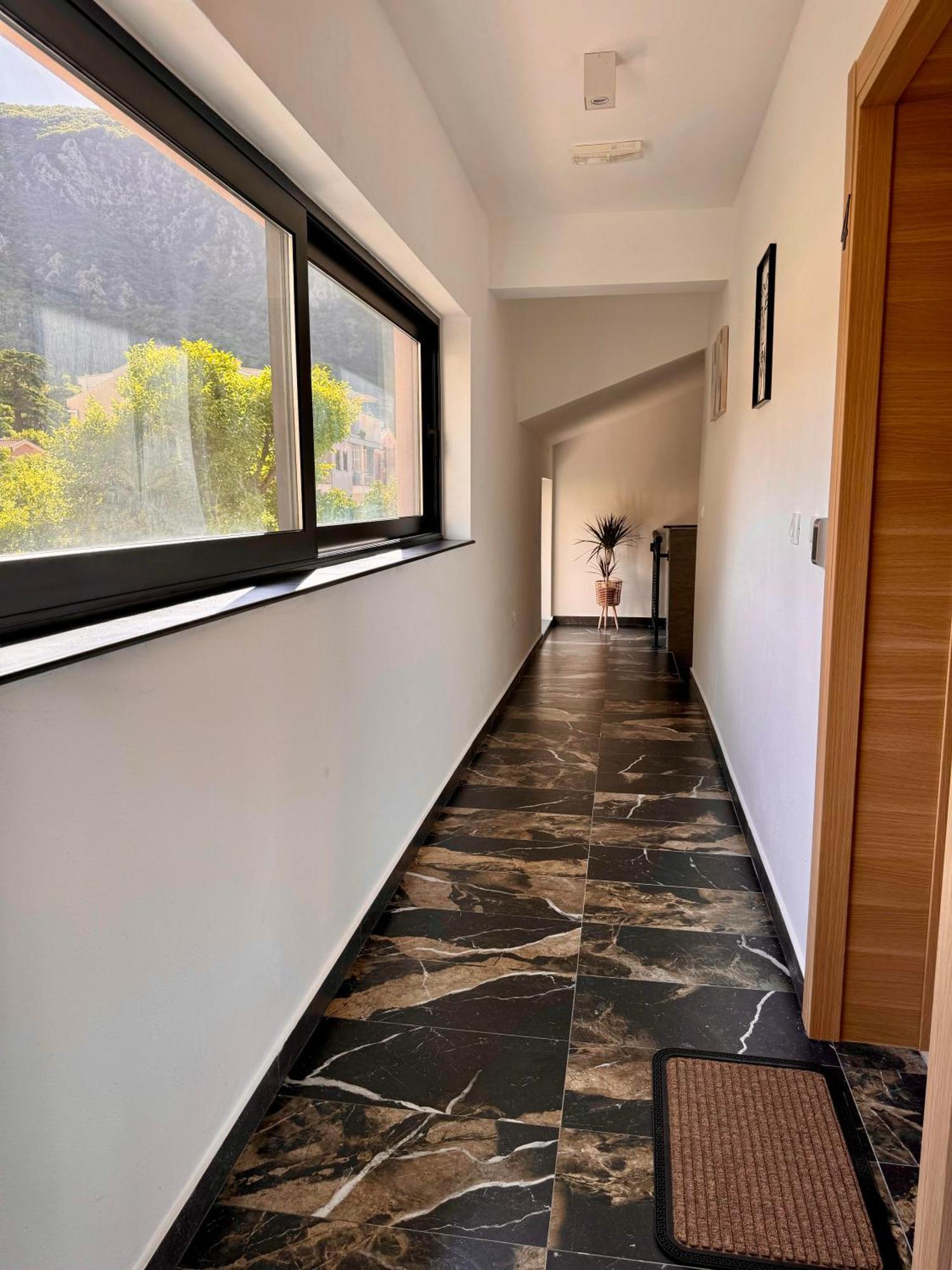 Harmony Garden Apartment *