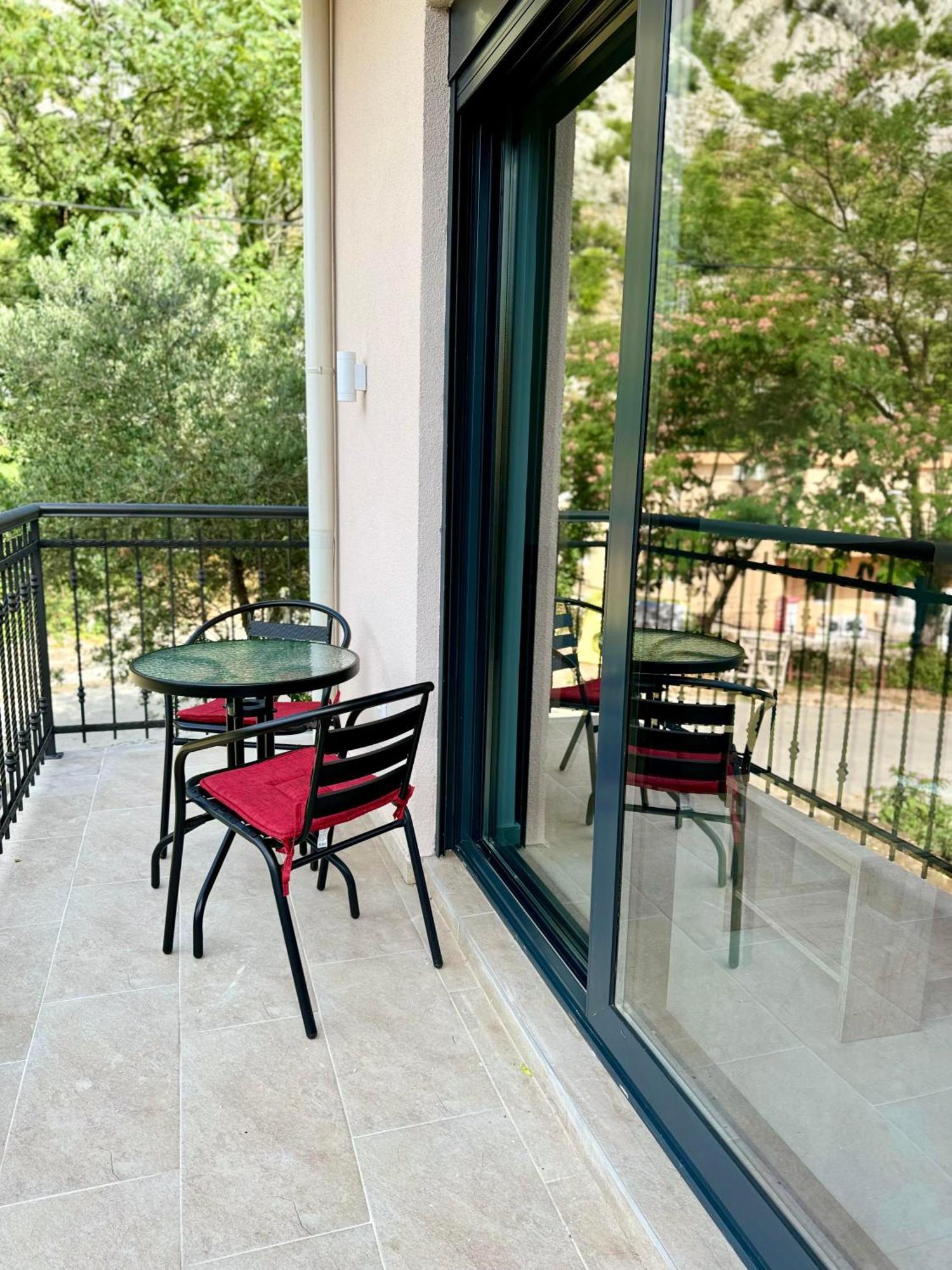 Harmony Garden Apartment Kotor