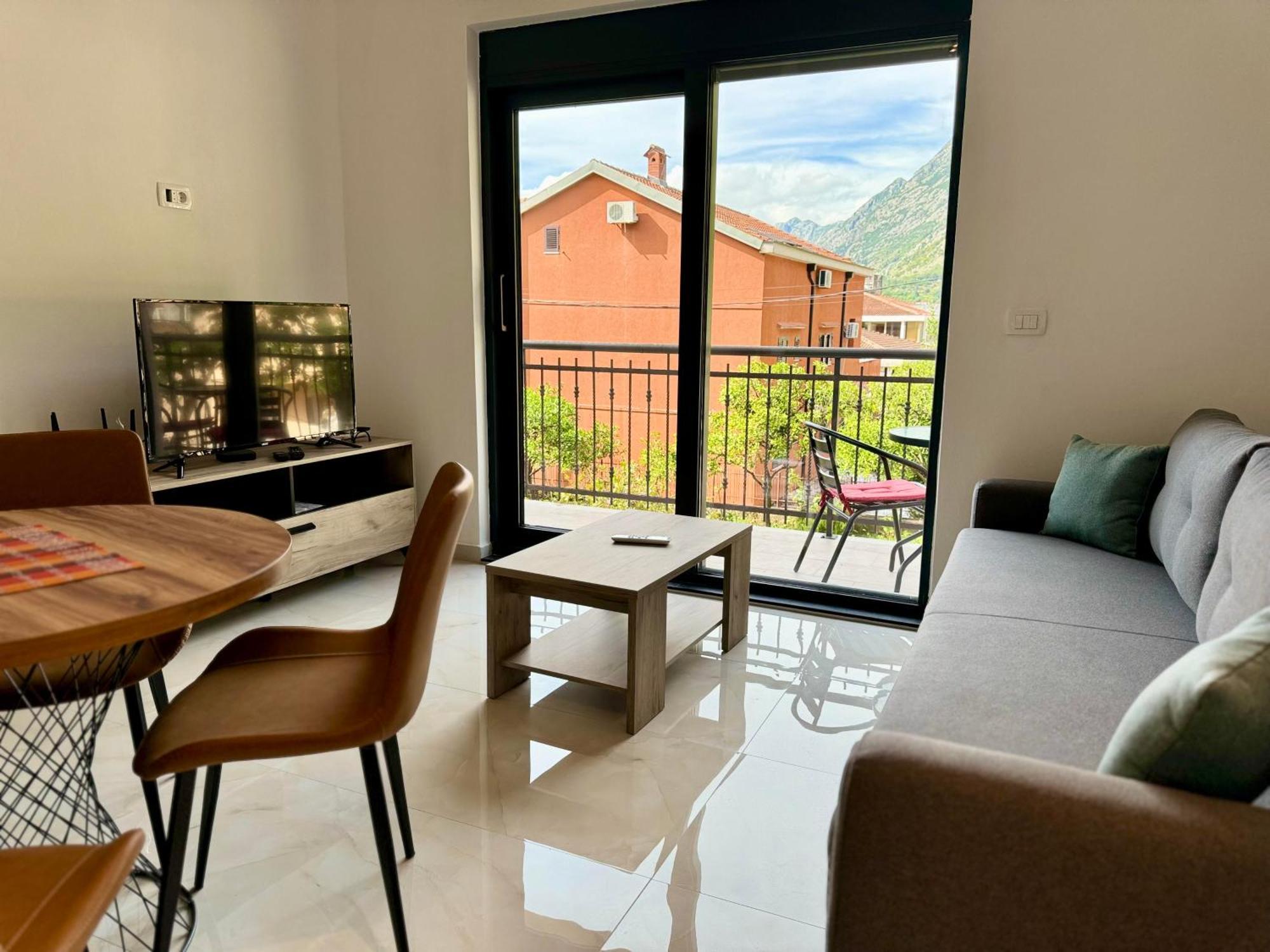 Harmony Garden Apartment Kotor