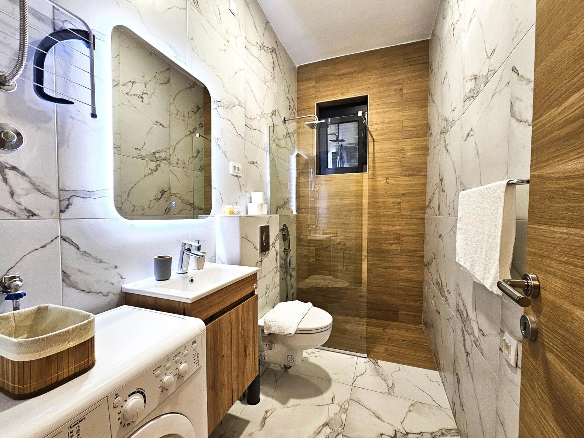 Harmony Garden Apartment *